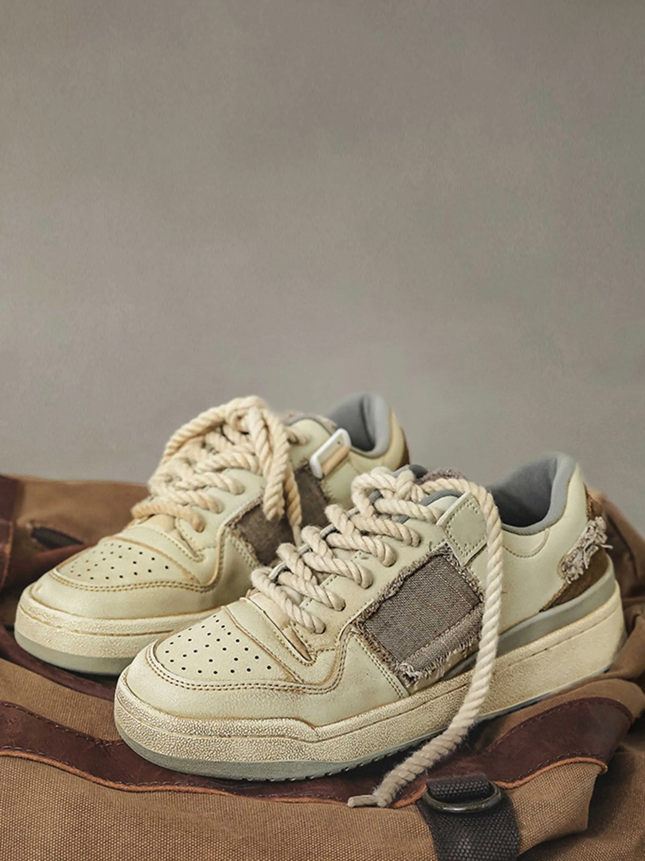 1984 Breathable Couple Casual Shoes