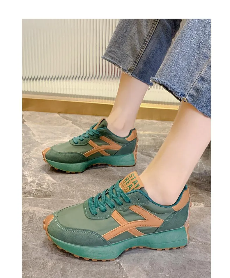 2023 New Autumn Thick-soled Casual Leather Sneakers