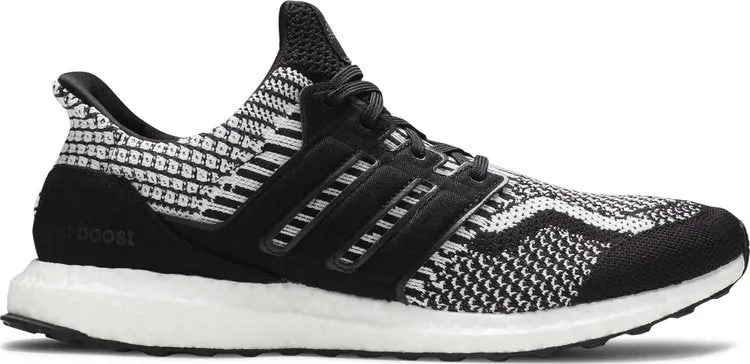 Adidas UltraBoost 5.0 DNA 'Black White' sneakers, black