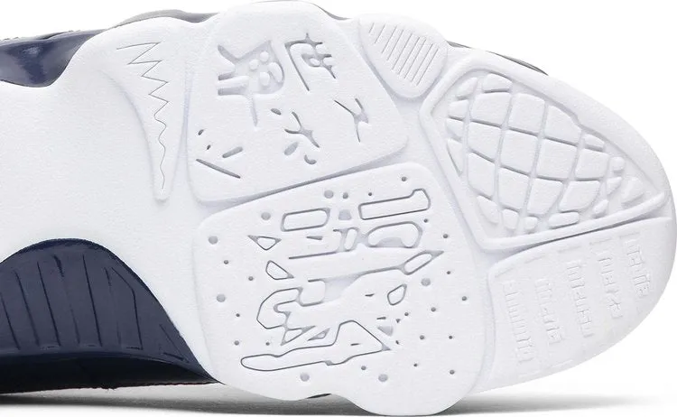 Air Jordan 9 Retro UNC sneakers, blue