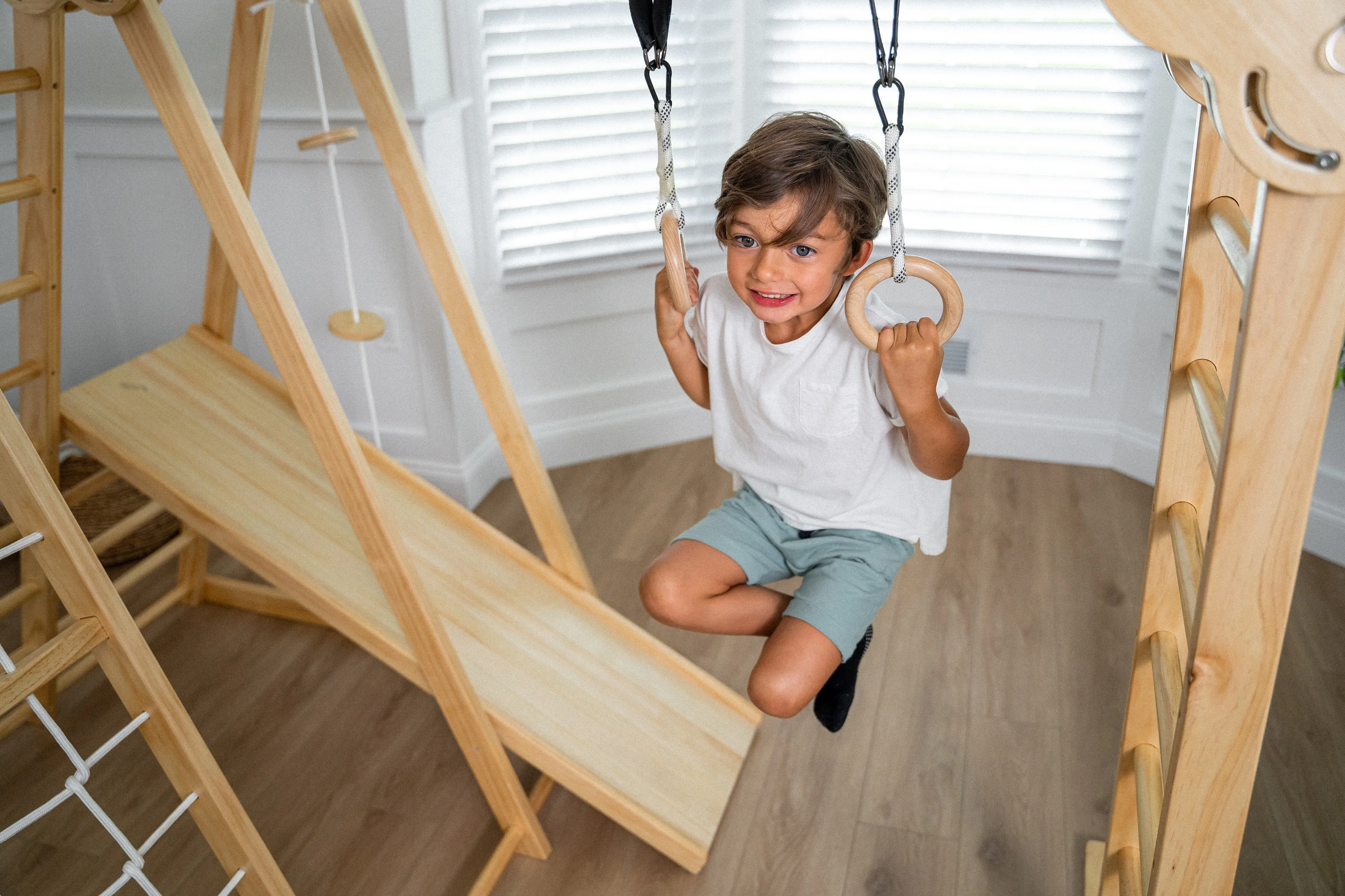 Chestnut - 8-in-1 Indoor Jungle Gym