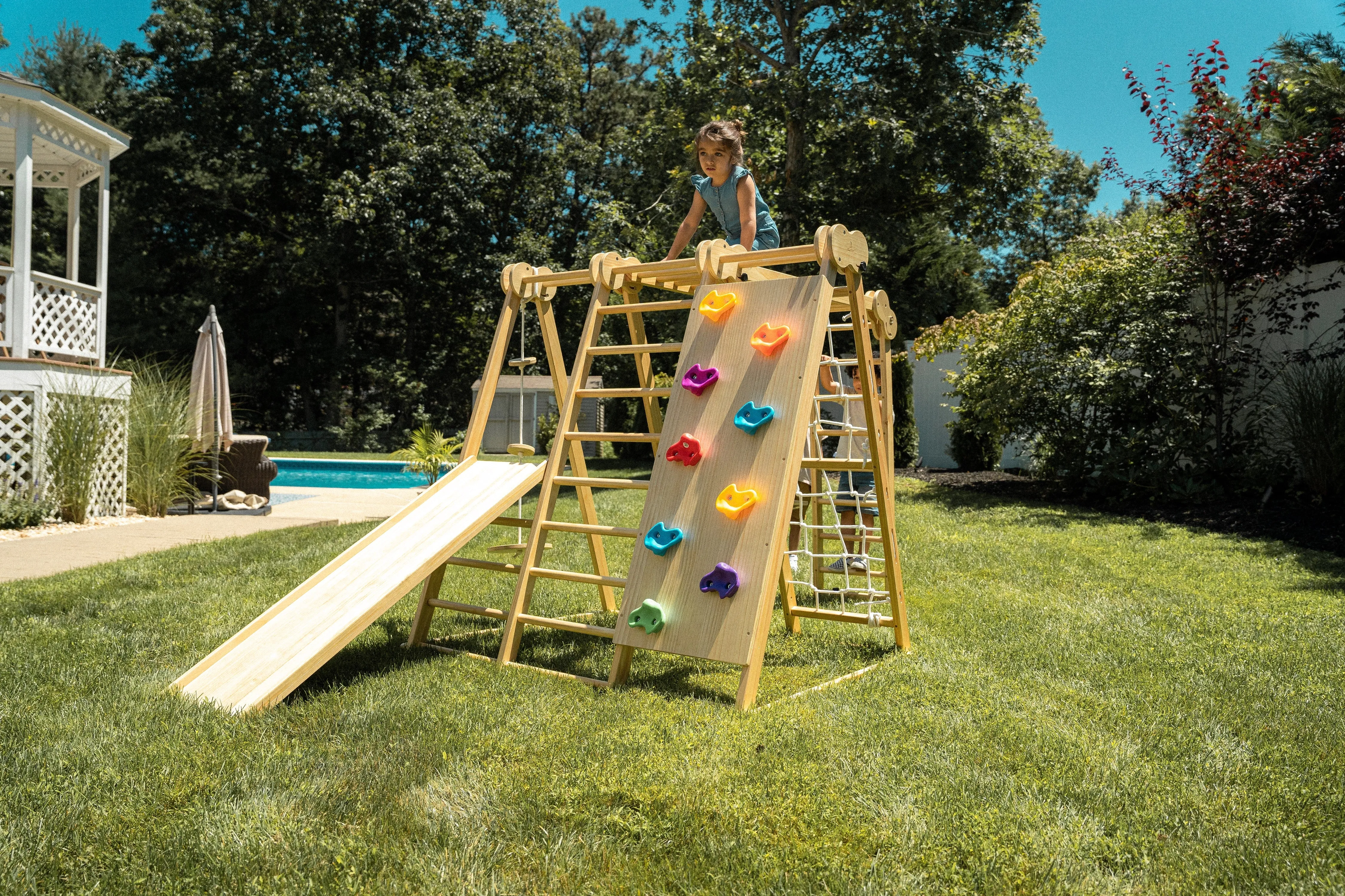 Chestnut - 8-in-1 Indoor Jungle Gym