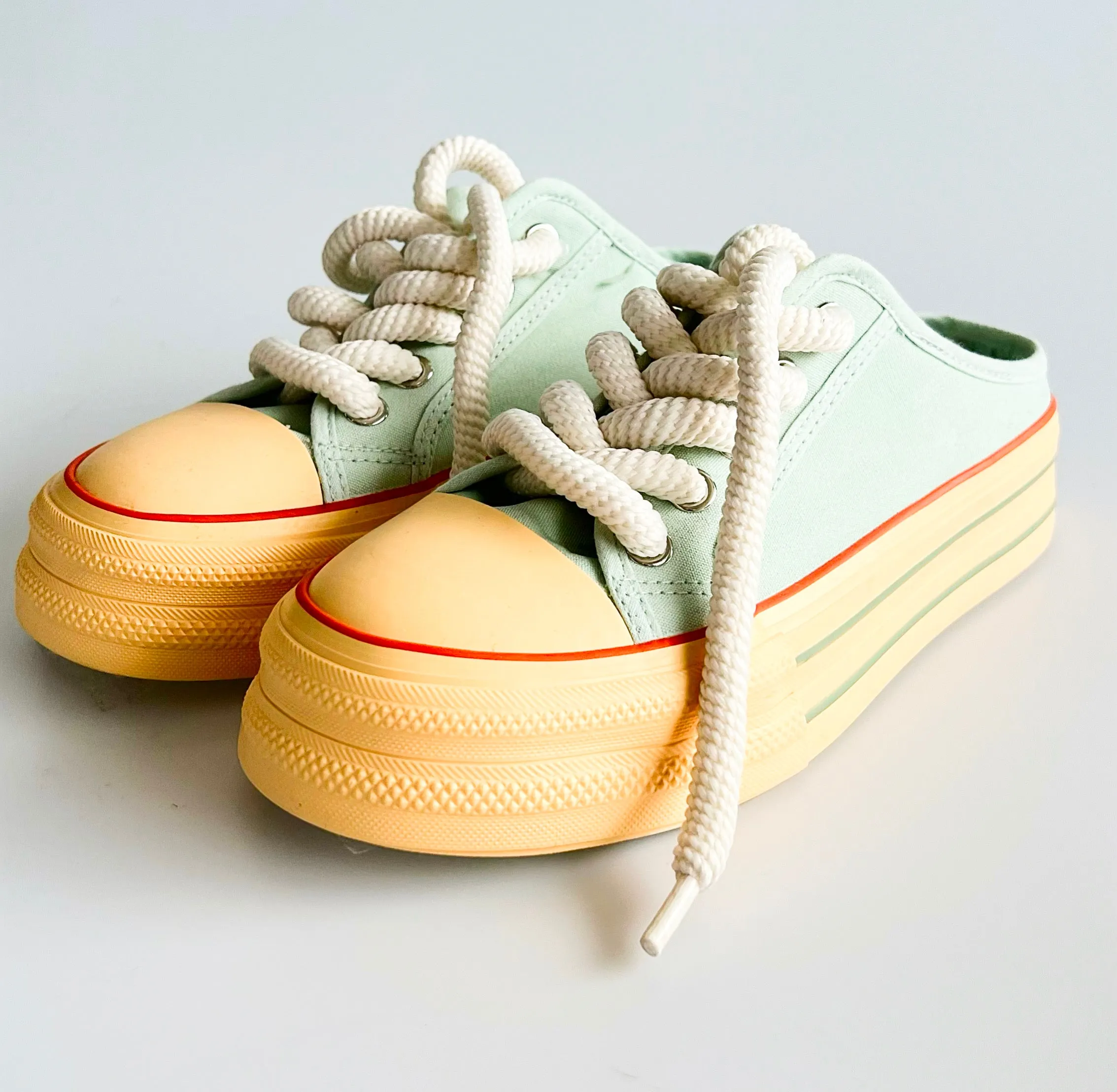 Classic Platform Sneakers - Mint Green