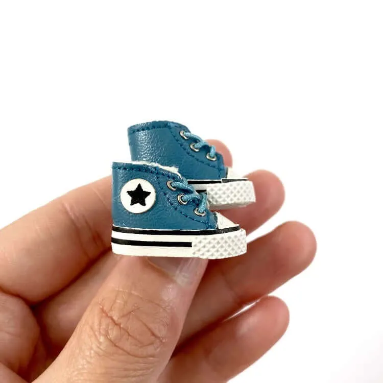 Doll shoes Blythe Doll trainers Blue leather High tops