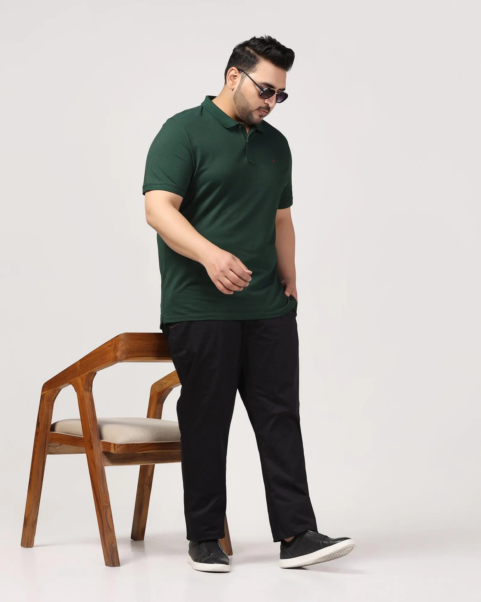 Must Haves Slim Comfort B-95 Casual Knight Black Solid Khakis - Kolt