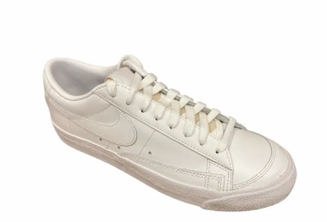 Nike scarpa sneakers da donna Blazer Low '77 DC4769 101 bianco