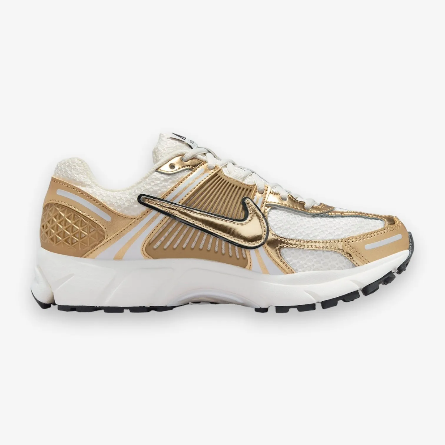 NIKE ZOOM VOMERO 5 GOLD PHOTON DUST/METALLIC GOLD-GRIDIRON-SAIL HF7723-001