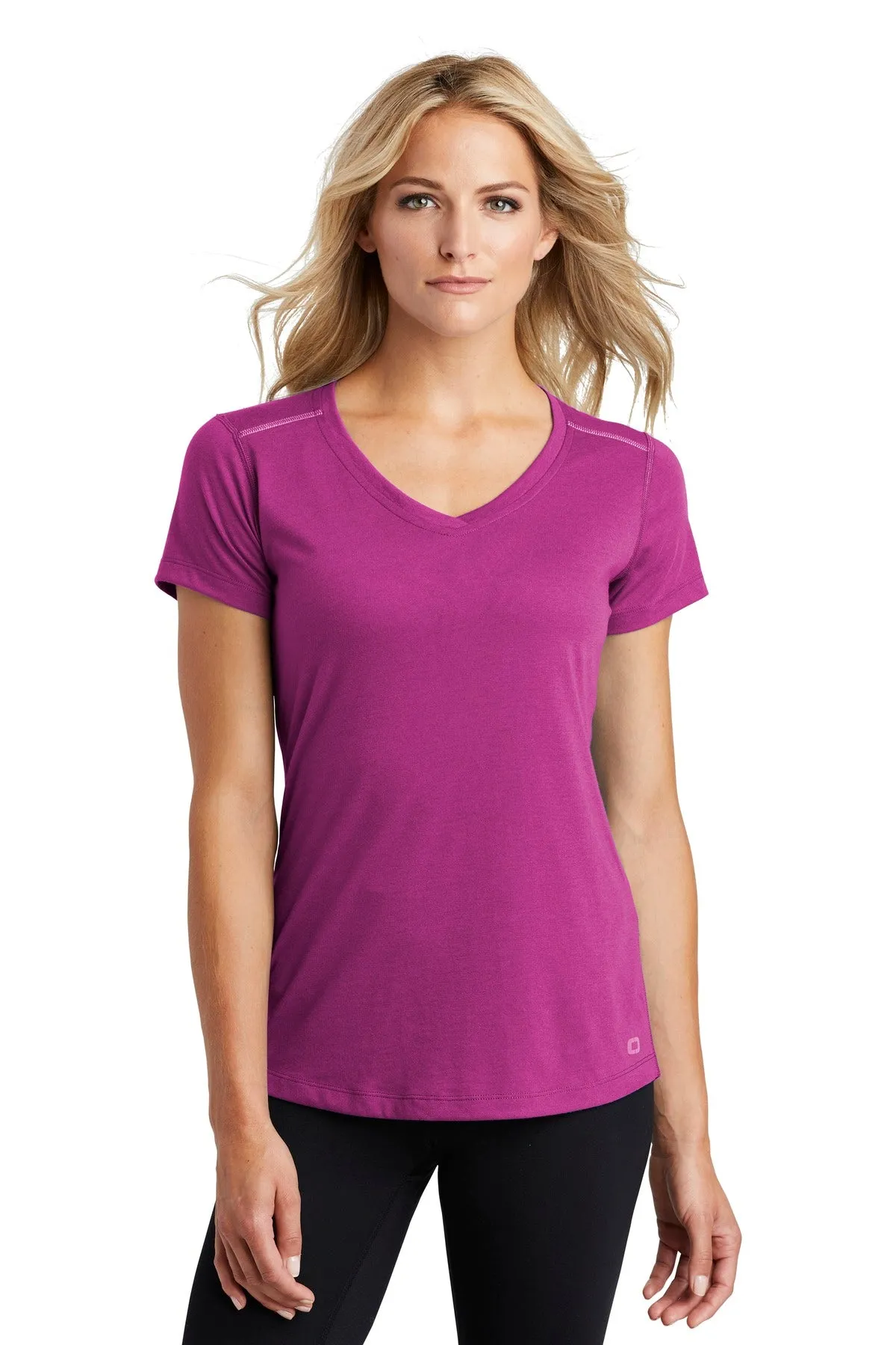 OGIO ® ENDURANCE Ladies Peak V-Neck Tee. LOE337