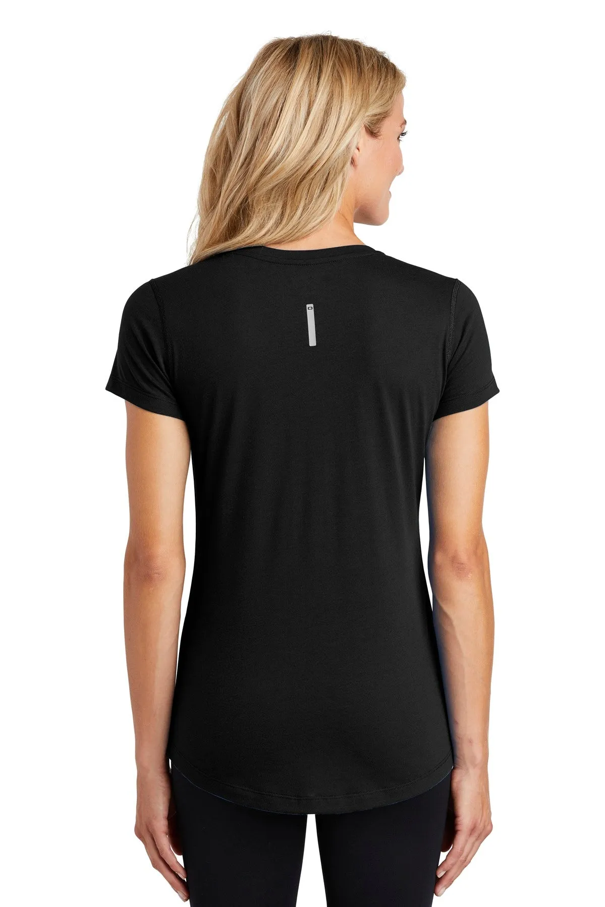 OGIO ® ENDURANCE Ladies Peak V-Neck Tee. LOE337