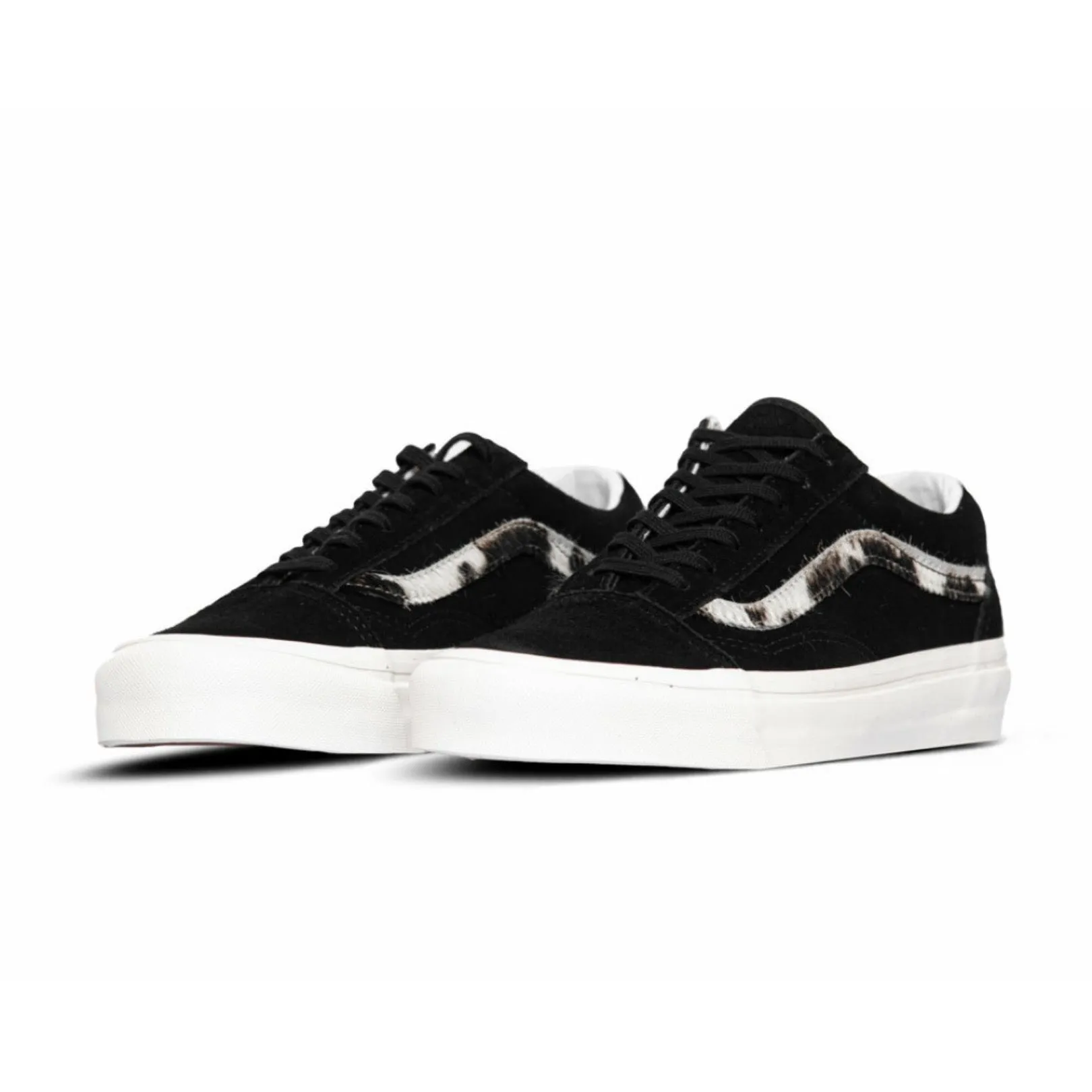 Old Skool 36 DX Anaheim Factory Black Cow