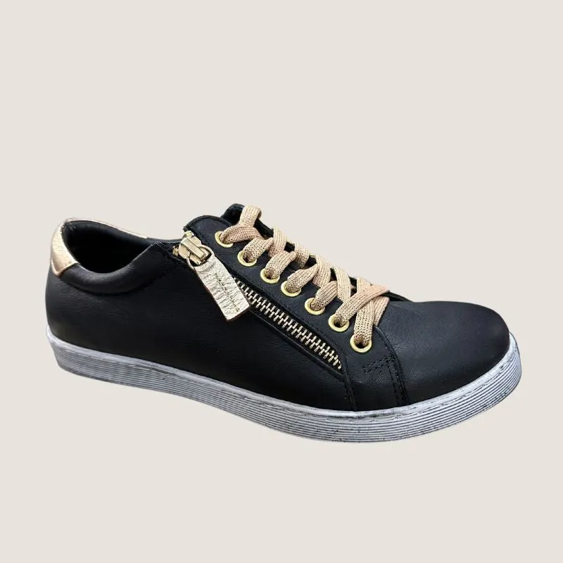 Rilassare Token Metal Sneaker