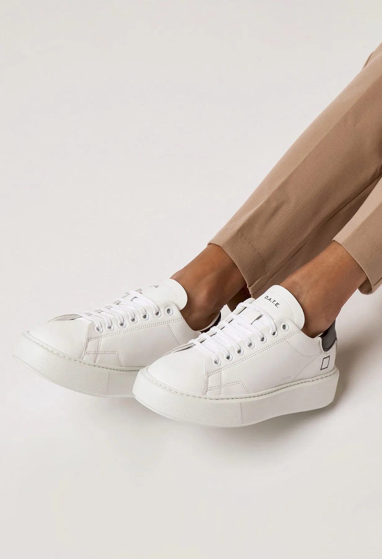 Sfera Patent Sneaker