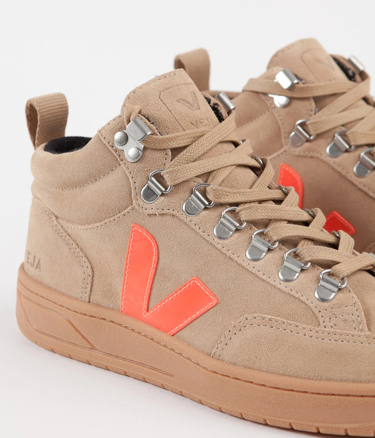 Veja Womens Roraima Suede Shoes - Desert / Orange Fluoro / Gum Sole